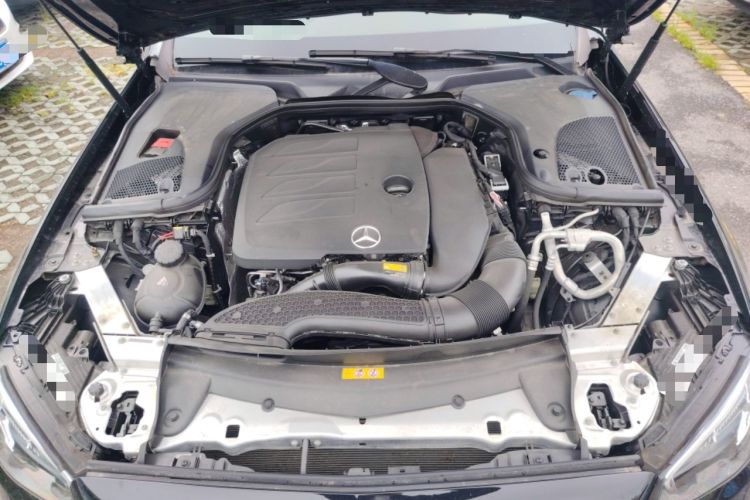 Used Mercedes-Benz E-Class 2022 Updated E 260 L Engine Bay