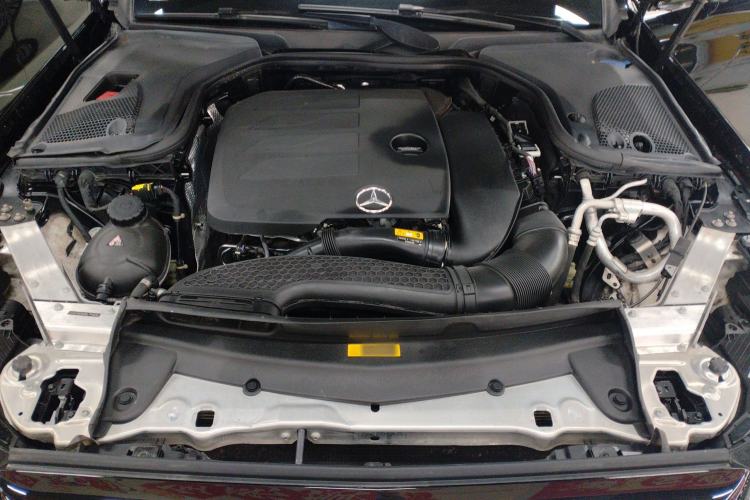 Used Mercedes-Benz E-Class 2022 Updated E 300 L Luxury Edition Engine Bay