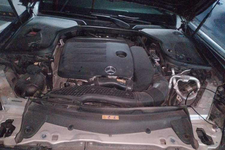 Used Mercedes-Benz E-Class 2022 Updated E 300 L Stylish Edition Engine Bay