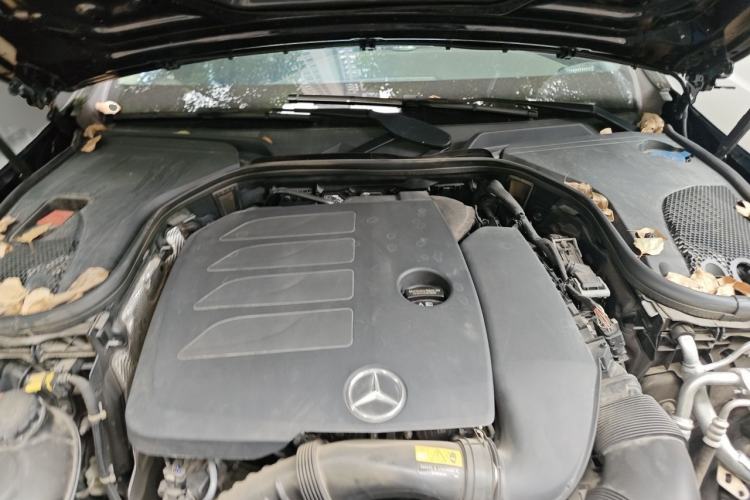 Used Mercedes-Benz E-Class 2022 Revised Version E 300 L Luxury Edition Engine Bay