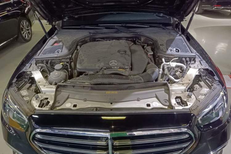 Used Mercedes-Benz E-Class 2022 Updated E 300 L Luxury Edition Engine Bay