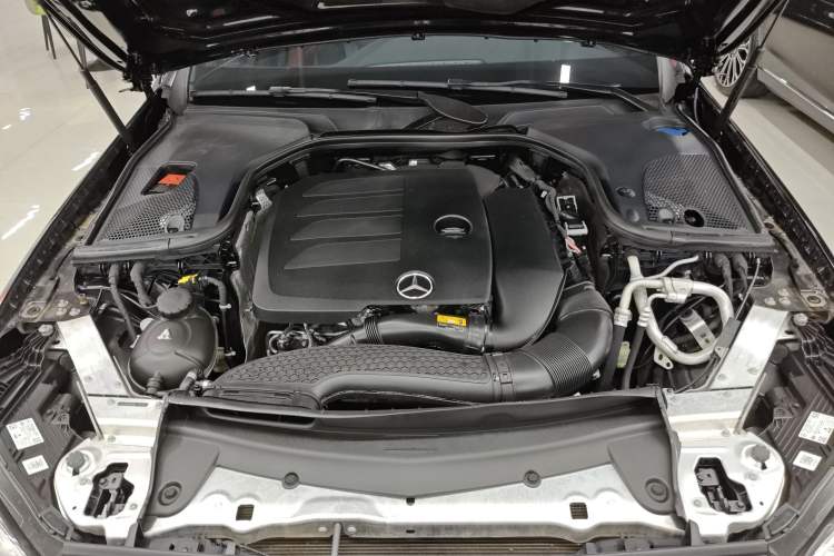 Used Mercedes-Benz E-Class 2022 E 300 L Sport Luxury Edition Engine Bay