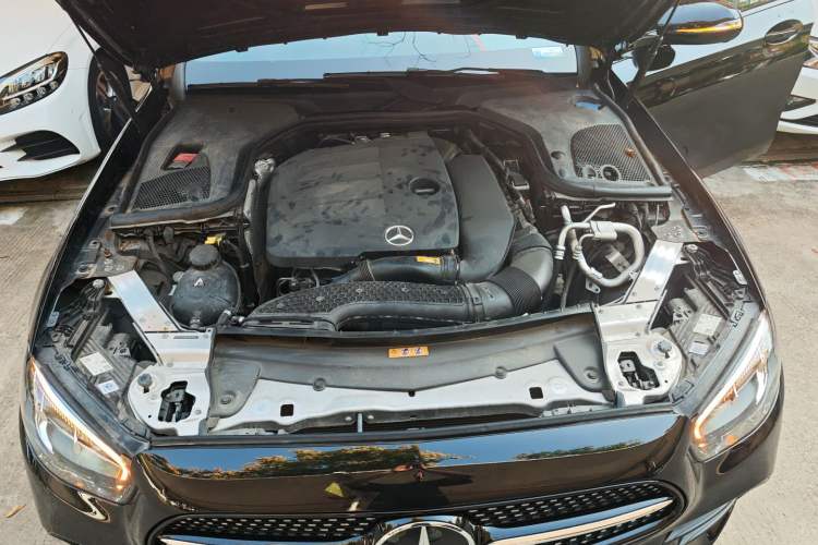 Used Mercedes-Benz E-Class 2022 E 260 Stylish Sports Edition Engine Bay
