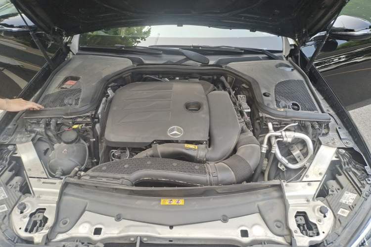 Used Mercedes-Benz E-Class 2022 E 300 L Sport Luxury Edition Engine Bay