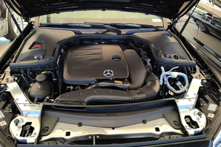 Used Mercedes-Benz E-Class 2022 Revised E 300 L Sport Luxury Edition Engine Bay