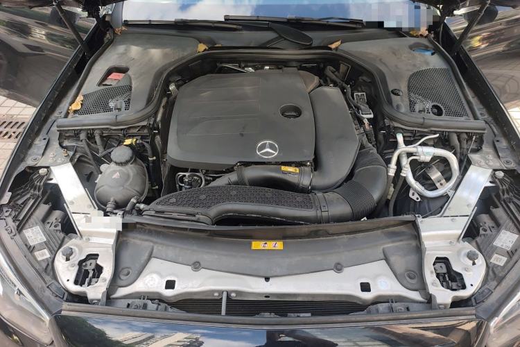 Used Mercedes-Benz E-Class 2022 Revised Version E 300 L Sporty and Stylish Edition Engine Bay