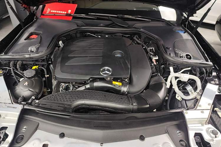 Used Mercedes-Benz E-Class 2022 E 300 L Premium Edition Engine Bay