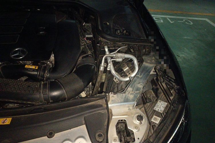 Used Mercedes-Benz E-Class 2022 Revised E 300 L Sporty and Stylish Edition Engine Bay Left