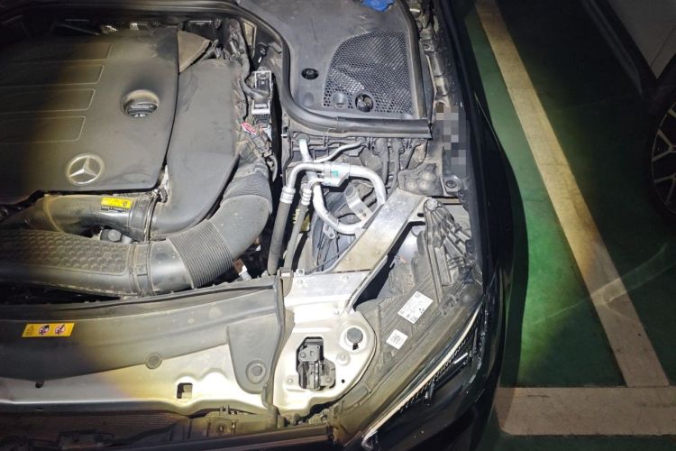 Used Mercedes-Benz E-Class 2022 Revised Version E 300 L Luxury Edition Engine Bay Left