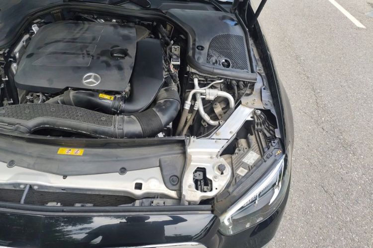 Used Mercedes-Benz E-Class 2022 E 260 L Engine Bay Left