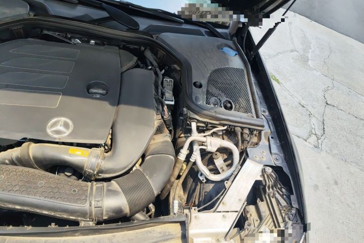 Used Mercedes-Benz E-Class 2022 Updated E 300 L Luxury Edition Engine Bay Left