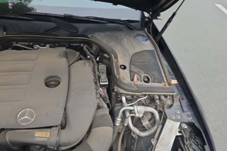 Used Mercedes-Benz E-Class 2022 E 300 L Luxury Model Engine Bay Left