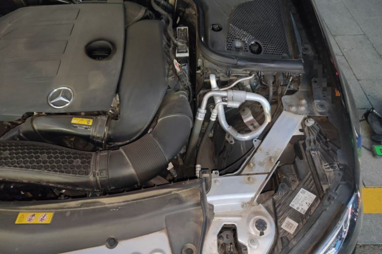 Used Mercedes-Benz E-Class 2022 Revised Version E 300 L Luxury Edition Engine Bay Left