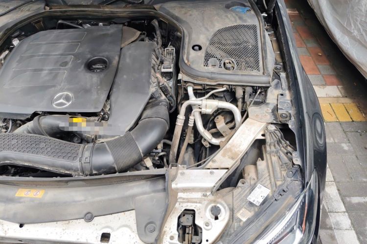 Used Mercedes-Benz E-Class 2022 Revised Version E 300 L Fashion Edition Engine Bay Left