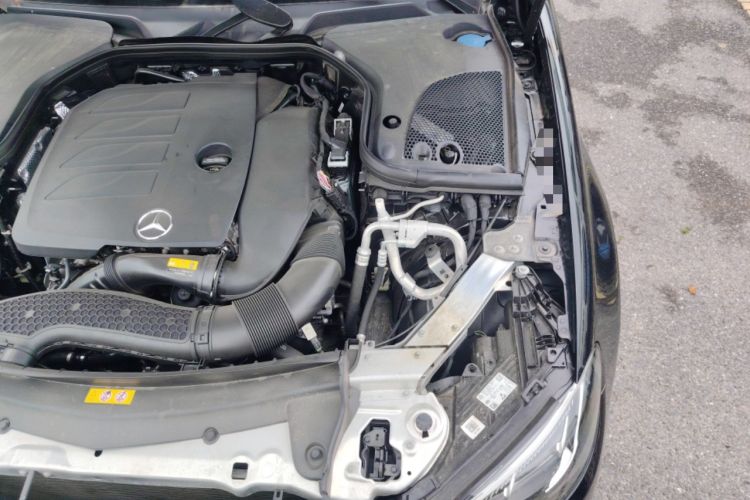 Used Mercedes-Benz E-Class 2022 Updated E 260 L Engine Bay Left