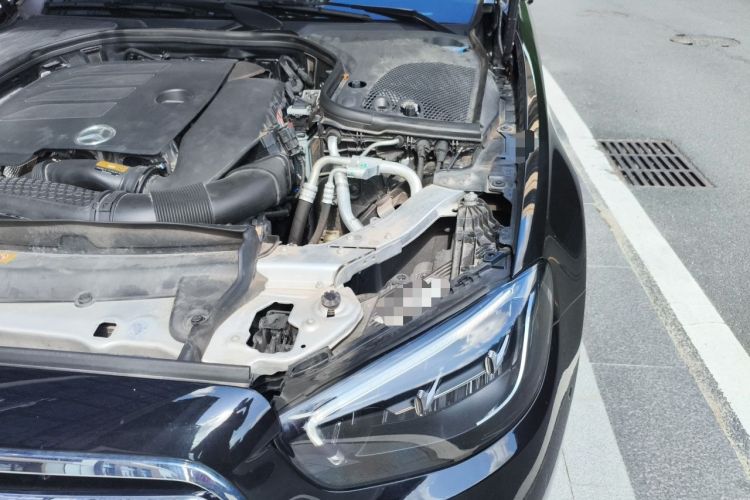 Used Mercedes-Benz E-Class 2022 Revised Version E 300 L Fashion Edition Engine Bay Left