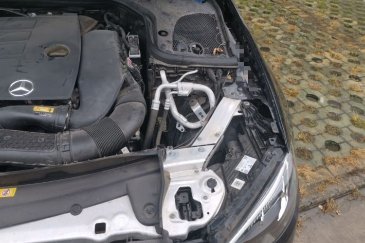 Used Mercedes-Benz E-Class 2022 Second Facelift E 300 L Luxury Edition Engine Bay Left