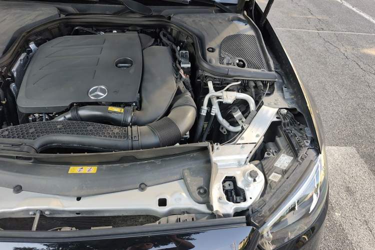 Used Mercedes-Benz E-Class 2022 Updated E 300 L Stylish Edition Engine Bay Left