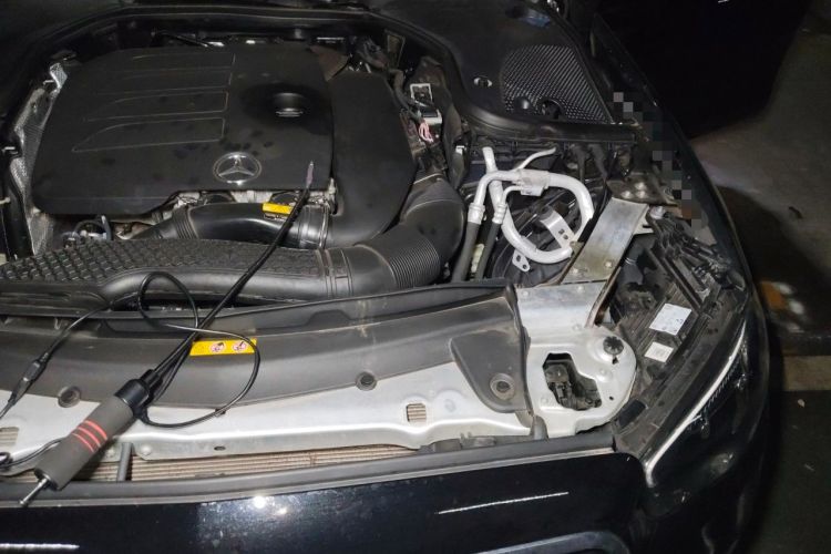 Used Mercedes-Benz E-Class 2022 Revised Version E 300 L Fashion Edition Engine Bay Left