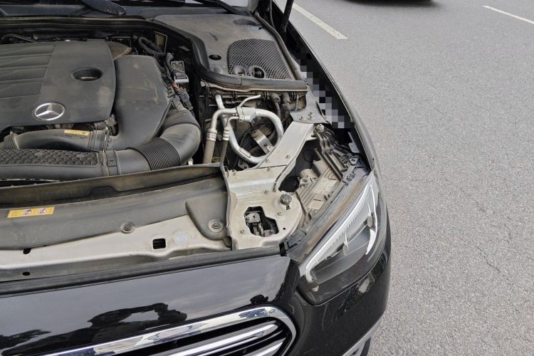 Used Mercedes-Benz E-Class 2022 Second Facelift E 260 L Engine Bay Left