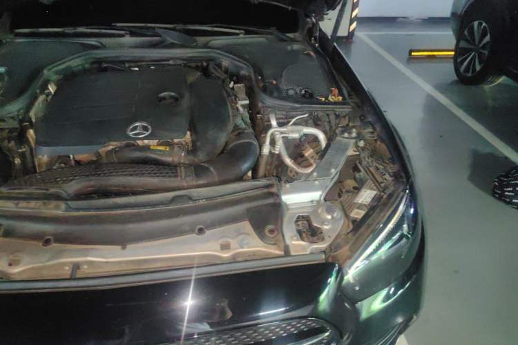 Used Mercedes-Benz E-Class 2022 Revised E 300 L Sporty and Stylish Edition Engine Bay Left