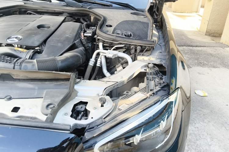 Used Mercedes-Benz E-Class 2022 Updated E 300 L Stylish Edition Engine Bay Left