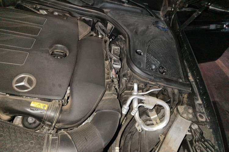 Used Mercedes-Benz E-Class 2022 Revised Version E 300 L Luxury Edition Engine Bay Left