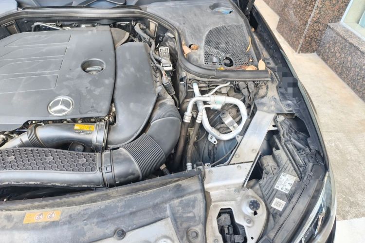 Used Mercedes-Benz E-Class 2022 Revised Version E 300 L Sport Luxury Edition Engine Bay Left