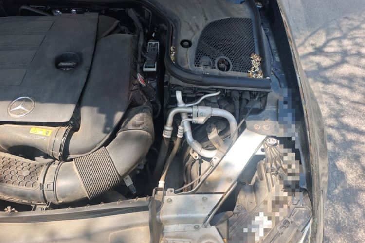 Used Mercedes-Benz E-Class 2022 Second Facelift E 300 L Luxury Edition Engine Bay Left