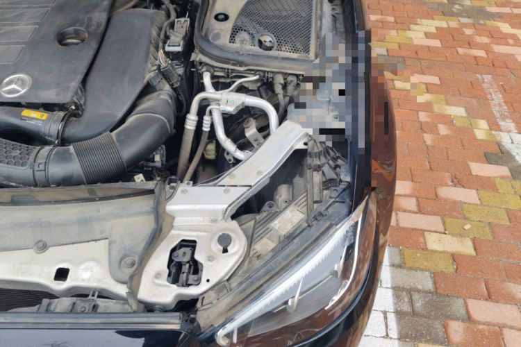 Used Mercedes-Benz E-Class 2022 Revised E 300 L Sport Luxury Edition Engine Bay Left