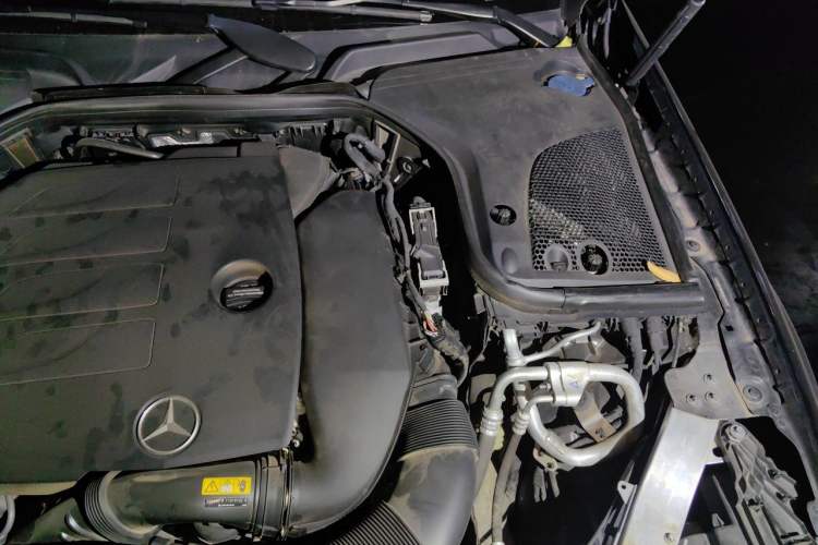 Used Mercedes-Benz E-Class 2022 Second Facelift E 300 L Sporty and Stylish Edition Engine Bay Left