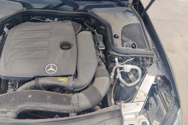 Used Mercedes-Benz E-Class 2022 Second Facelift E 260 L Engine Bay Left