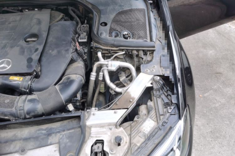 Used Mercedes-Benz E-Class 2022 Revised Version E 300 L Fashion Edition Engine Bay Left