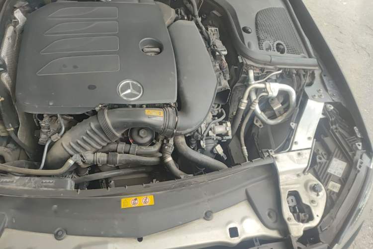 Used Mercedes-Benz E-Class 2022 Second Facelift E 300 L Fashion Edition Engine Bay Left