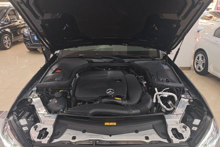 Used Mercedes-Benz E-Class 2022 Updated E 300 L Luxury Edition Engine Bay