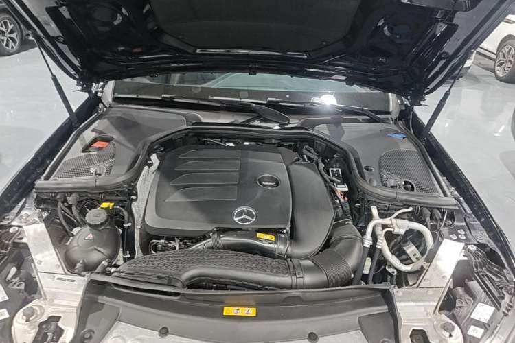 Used Mercedes-Benz E-Class 2022 E 260 L Sport Edition Engine Bay