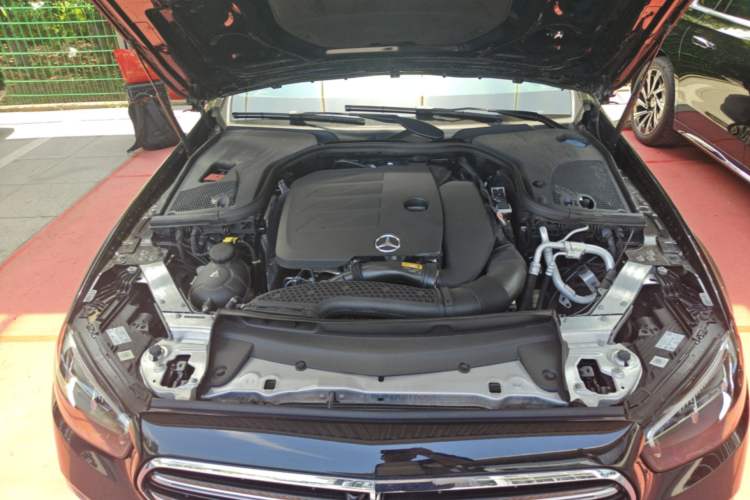 Used Mercedes-Benz E-Class 2022 Updated E 300 L Luxury Edition Engine Bay