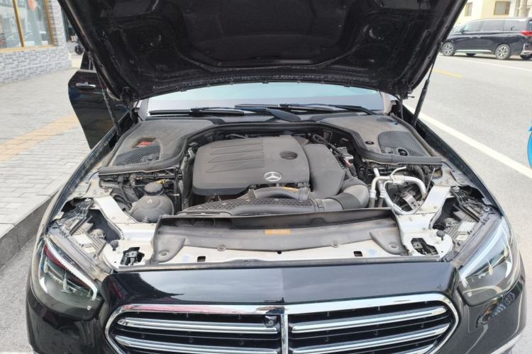 Used Mercedes-Benz E-Class 2022 Updated E 300 L Luxury Edition Engine Bay