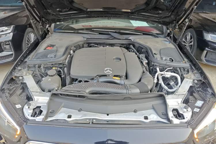 Used Mercedes-Benz E-Class 2022 Second Facelift E 300 L Fashion Edition Engine Bay