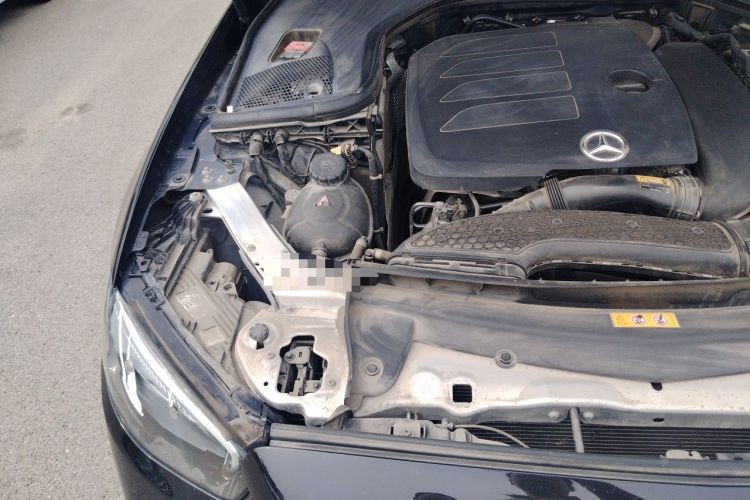 Used Mercedes-Benz E-Class 2022 Updated E 300 L Luxury Edition Engine Bay Right