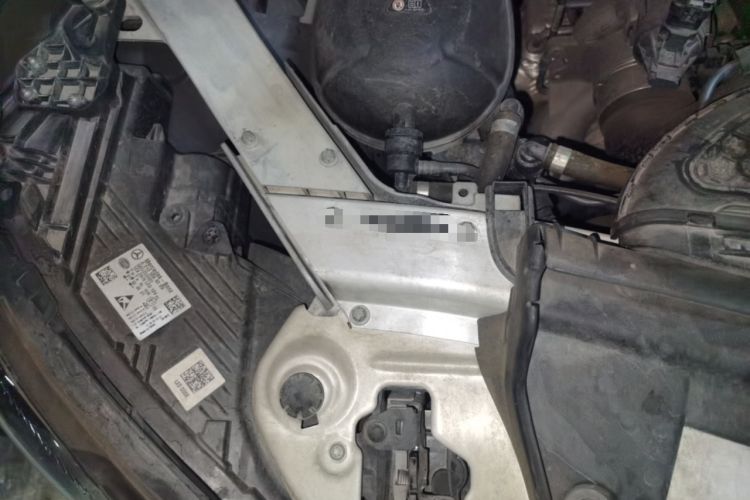 Used Mercedes-Benz E-Class 2022 Updated E 300 L Stylish Edition Engine Bay Right