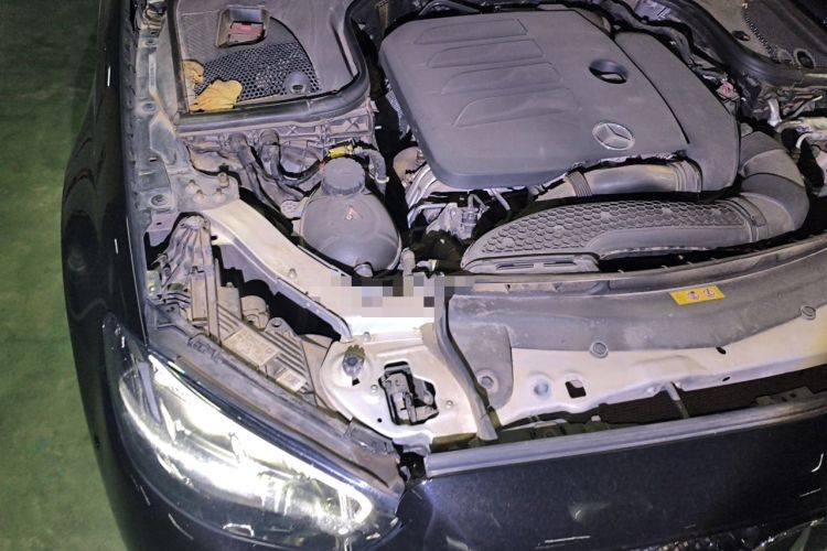 Used Mercedes-Benz E-Class 2022 E 260 L Sport Edition Engine Bay Right
