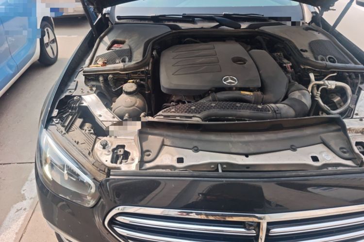 Used Mercedes-Benz E-Class 2022 Revised Version E 300 L Luxury Edition Engine Bay Right
