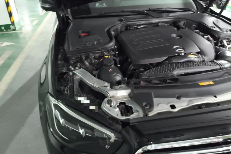 Used Mercedes-Benz E-Class 2022 Second Facelift E 300 L Luxury Edition Engine Bay Right