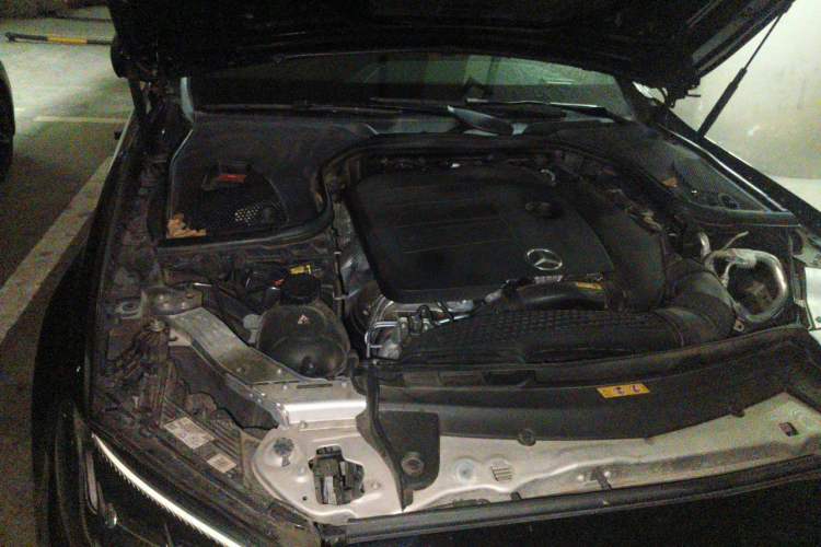 Used Mercedes-Benz E-Class 2022 Second Facelift E 260 L Sport Edition Engine Bay Right