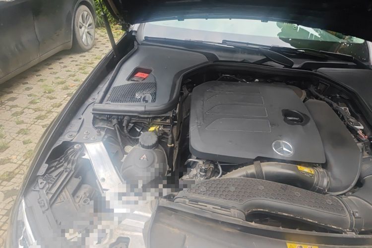 Used Mercedes-Benz E-Class 2022 E 260 L Engine Bay Right