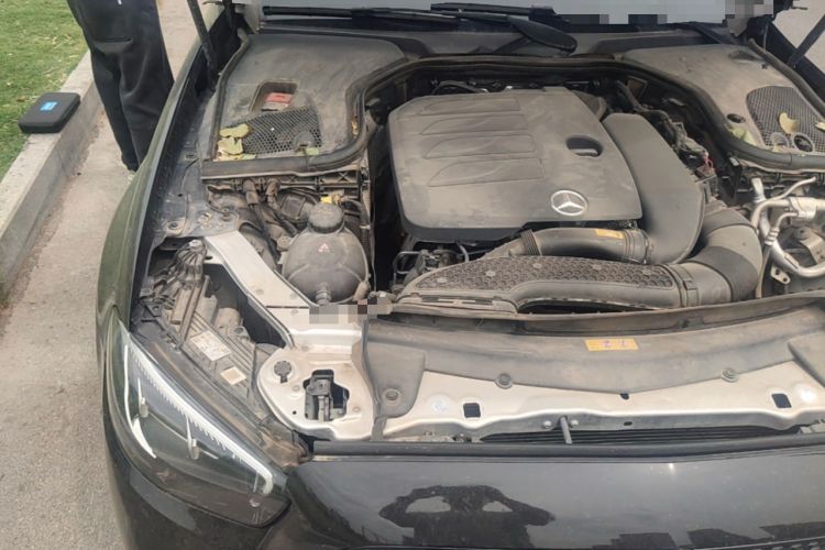 Used Mercedes-Benz E-Class 2022 Second Facelift E 300 L Sporty and Stylish Edition Engine Bay Right