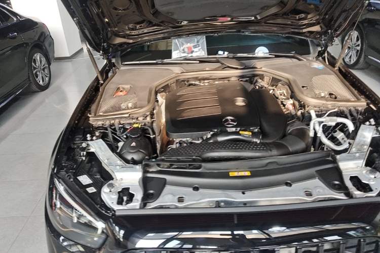 Used Mercedes-Benz E-Class 2022 Second Facelift E 260 L Sport Edition Engine Bay Right