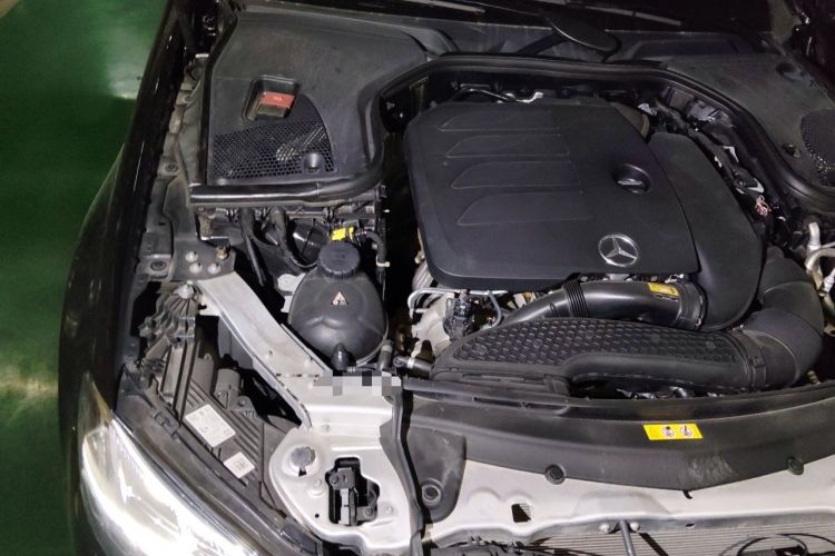 Used Mercedes-Benz E-Class 2022 Revised E 300 L Sporty and Stylish Edition Engine Bay Right