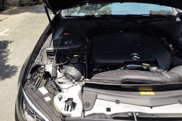 Used Mercedes-Benz E-Class 2022 Updated E 300 L Luxury Edition Engine Bay Right